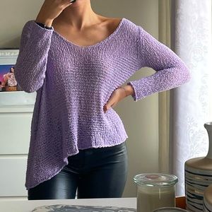 Aritizia sweater